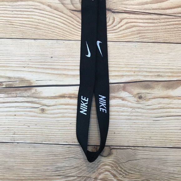 Nike Lanyard - Picture 5 of 7